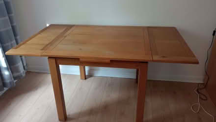 Photo of free Extendable dining table (Morningside EH10) #1