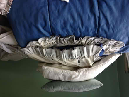 Photo of free Blankets, duvets, towels, cushions (Oakridge RG21) #1