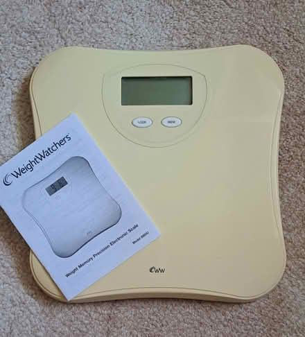 Photo of free Weightwatchers Digital Scales (Ivy Farm SK11) #1