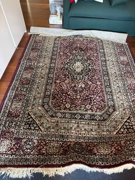 Photo of free Woven Rug (Highbury N5) #1