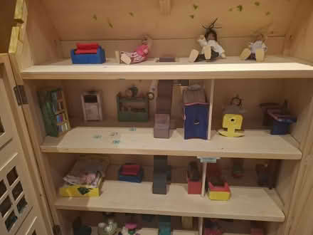 Photo of free Dolls house - needs painting (Beckenham BR3) #3