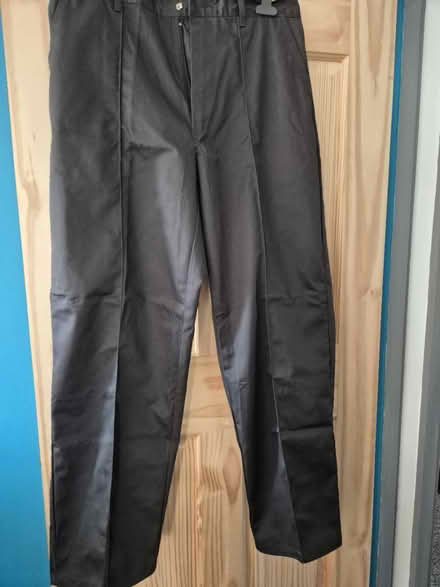 Photo of free Mens XL work trousers (Westcliff SS0) #2