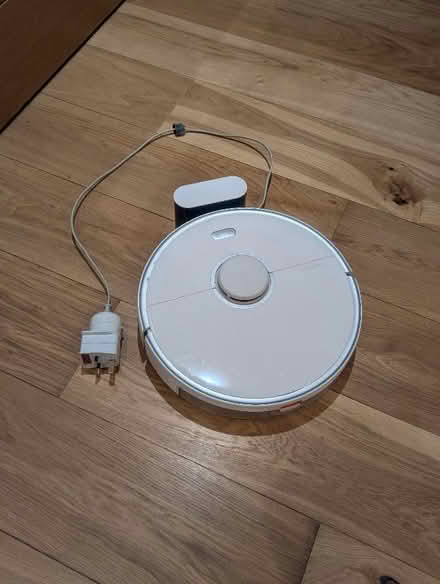 Photo of free Robirock S5 Max vacuum cleaner (Highbury N5) #1