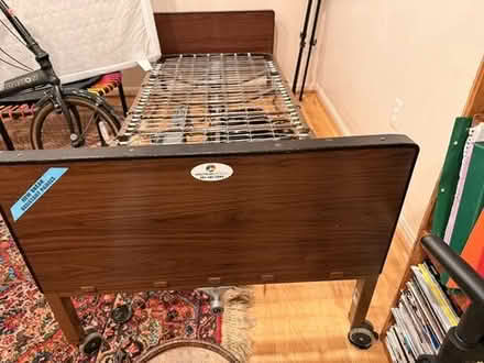 Photo of free Hospital Bed (20876) #1