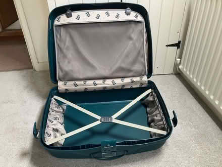 Photo of free Samsonite suitcase (Lewes BN7) #2