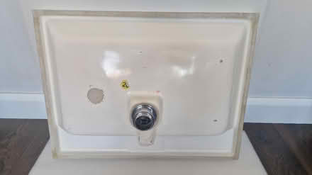 Photo of free 600 x 450 Polymarble Basin - White (KT3 - Motspur Park) #2