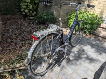 Photo of free Ridgeback bike (CB1, North romsey) #1