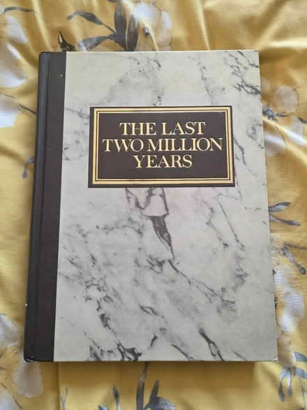 Photo of free History Book (Lightwood ST3) #1