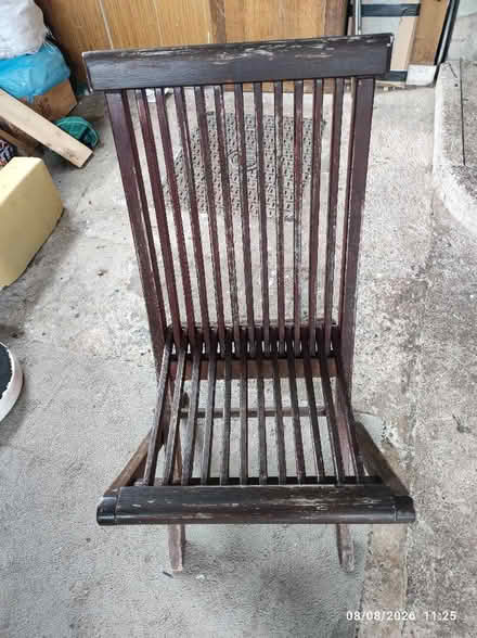 Photo of free 6 wooden garden chairs. Just need a bit of tlc. (Penrith CA11) #2