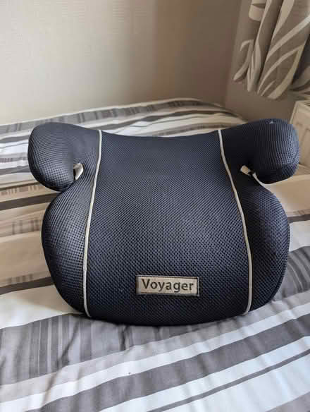 Photo of free Car Booster Seat (CF63 Barry) #1