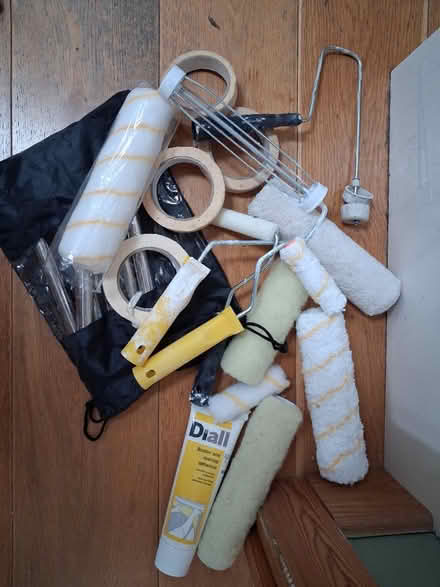 Photo of free Decorating Supplies (Earley, Reading, RG6) #1