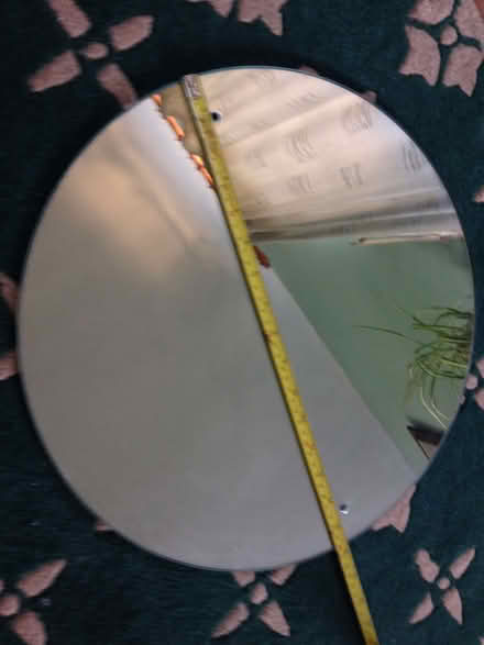 Photo of free Round mirror (Oakridge RG21) #1