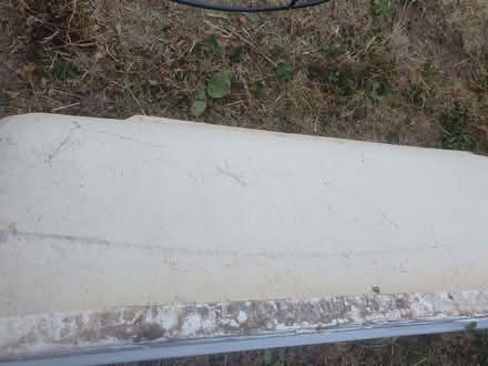 Photo of free White bath (Peacehaven BN10) #1