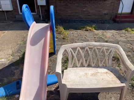 Photo of free slide + 2 garden benches (Chase cross RM5) #1