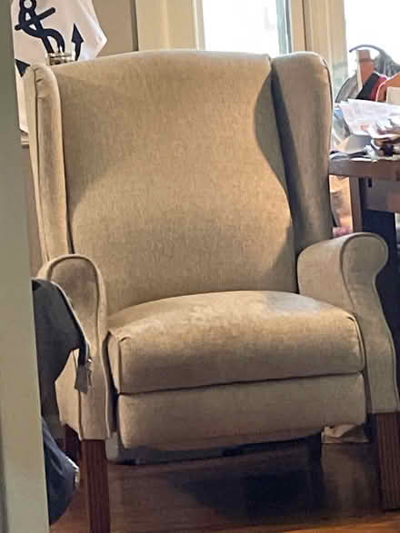 Photo of free Manual recliner beige (682 shore rd Severna park md) #1