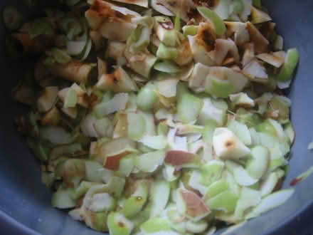 Photo of free Apples Golden delicious (Great Holland ,CO13) #2