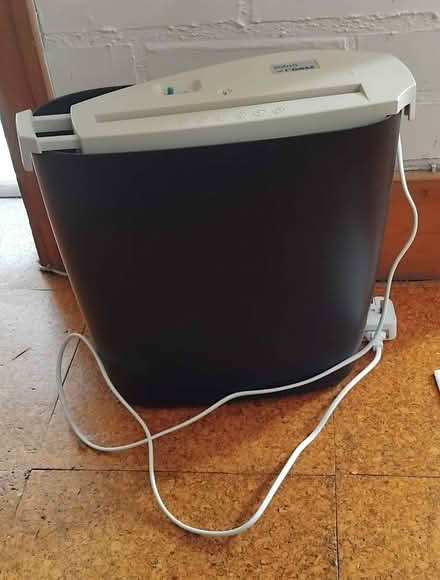 Photo of free Shredder (Finchley Church End N3) #1