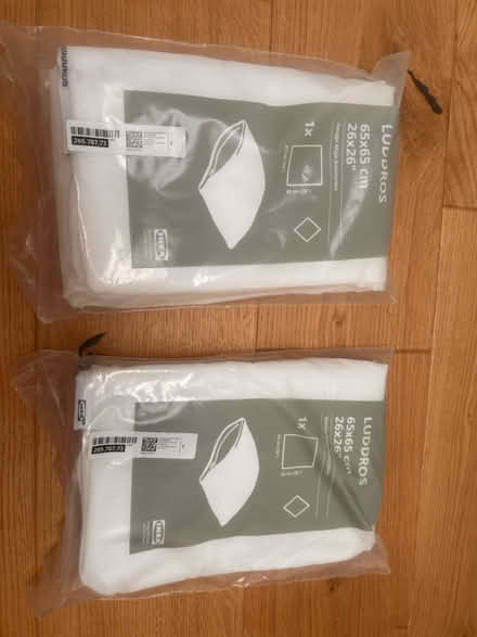 Photo of free 2 pillow cases new (Se6 2ha) #1