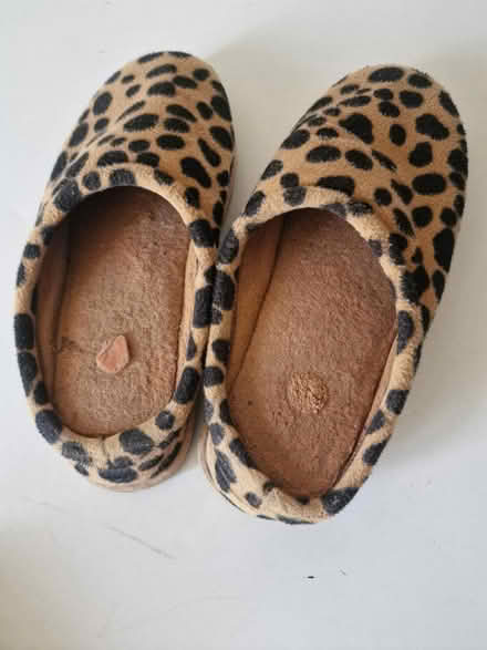 Photo of free Bedroom slippers (Pollards Hill, CR4) #2