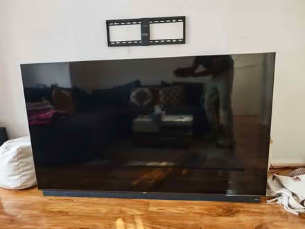 Photo of free 75 INCH TCL QLED TV - Backlight failed (Ashford TW15) #1