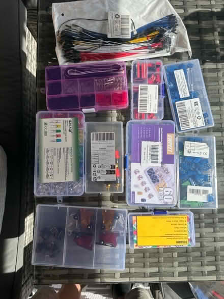 Photo of free RC BITS AND BOBS and circuitry (St Giles HP8) #3