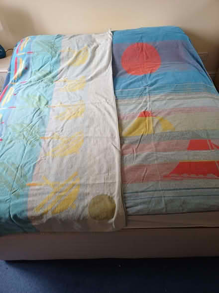 Photo of free Beach towels. (Lye DY9) #1