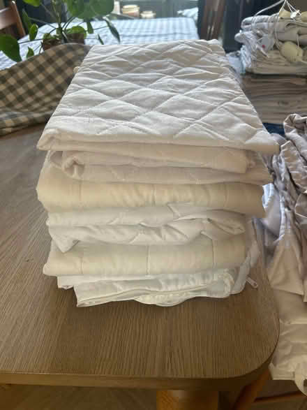 Photo of free 7 pillow protectors (Tooting Bec/Balham SW17) #1