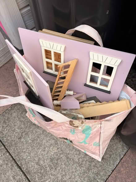 Photo of free Dolls house (Bolton Le sands LA5) #1
