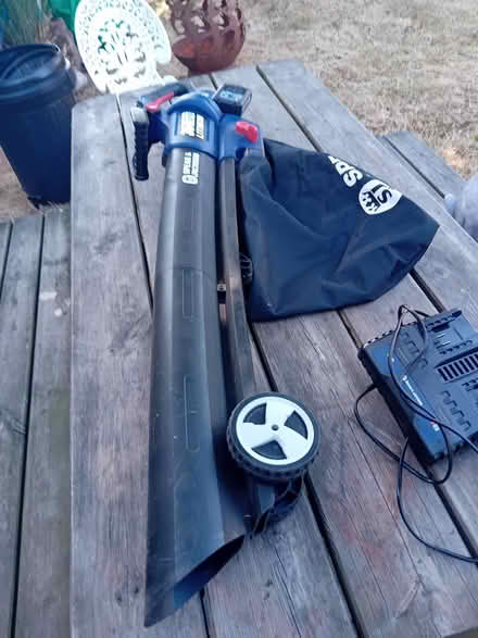 Photo of free Chargable Garden leaf blower (Chester Ch2 2br) #1