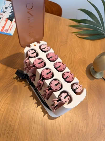 Photo of free Hot curlers - Remmington (Highbury N5) #3