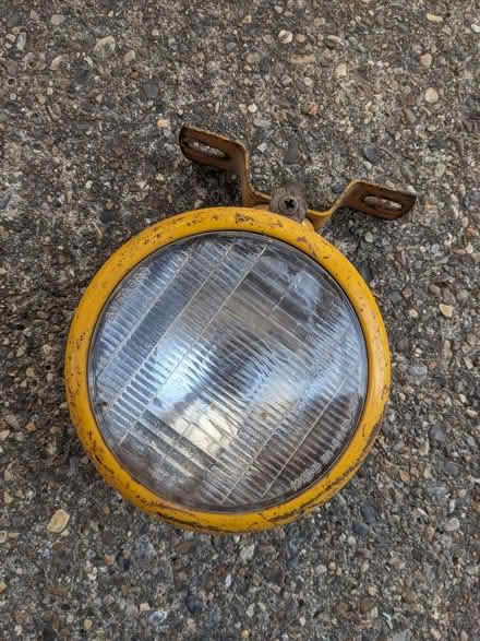 Photo of free Old Vehicle Spotlight - upcycling? (Racecourse IP3) #3