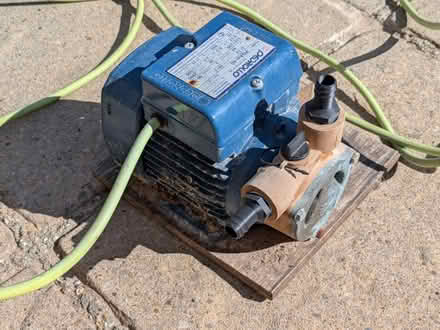 Photo of free Fast 240V water pump (Godalming) #1