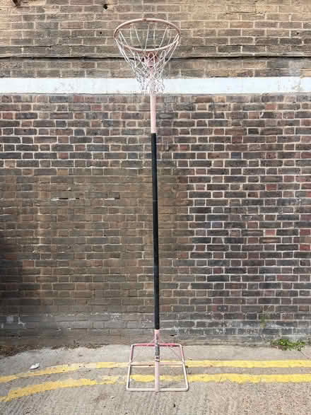 Photo of free Netball / Basketball net (Kennington SE11) #1