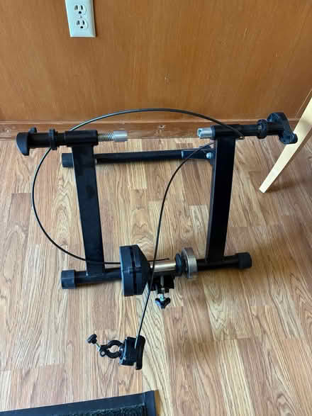 Photo of free Bike Trainer Stand (Los Altos near Foothill) #2