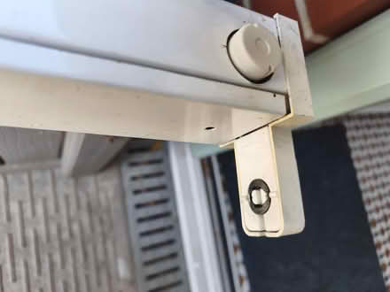 Photo of free Fluorescent garage/attic light (Presteigne LD8) #3