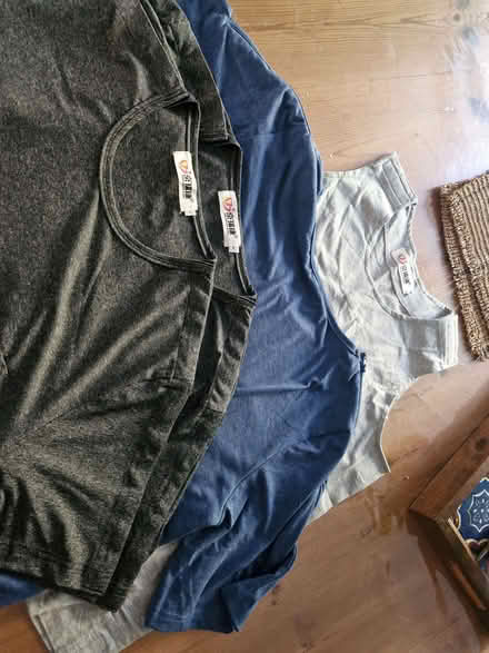 Photo of free Easy-to-dress tee tops (Cliffe BN7) #1