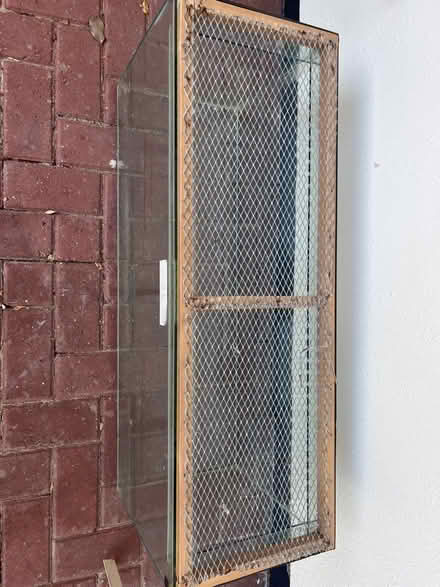Photo of free Fish tank/ small animal home (Bell Bar AL9) #2
