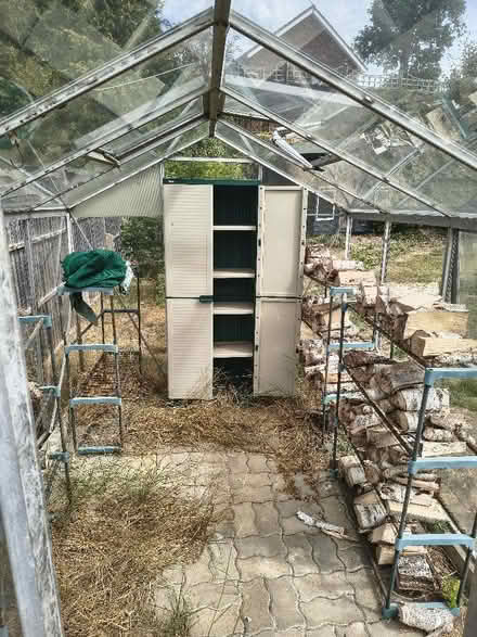 Photo of free Greenhouse (Warlingham CR6) #4