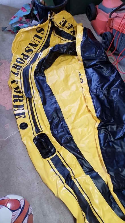Photo of free boat (Emmbrook RG41) #1