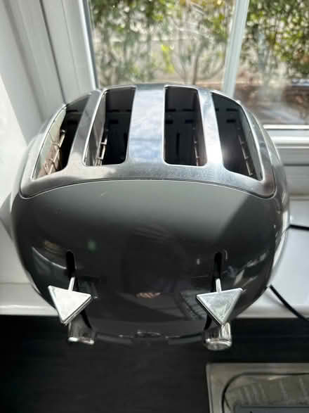 Photo of free Toaster 4 Slot (WV2) #3