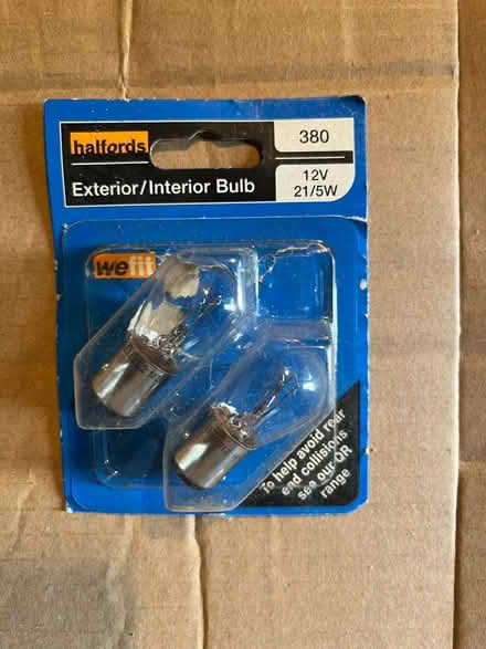 Photo of free Car bulbs 2 (Chesterton OX26) #1