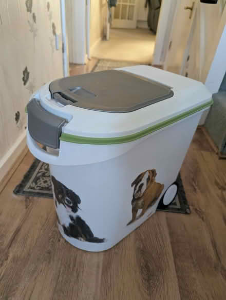 Photo of free Harringtons dry dog food (Little Billing NN3) #2