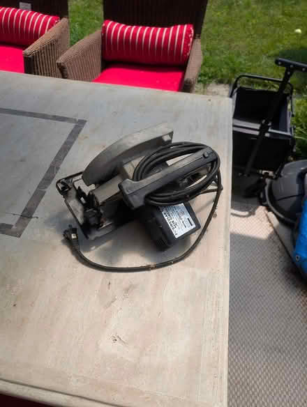 Photo of free 7 1/4 circular saw (Markham) #1