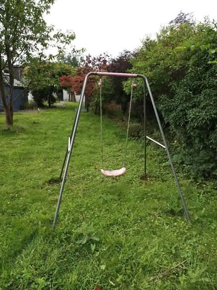 Photo of free Child's swing (Menstrie FK11) #1