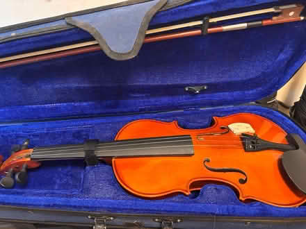 Photo of free Adult 4/4 violin (Haslucks Green Shirley B90) #1