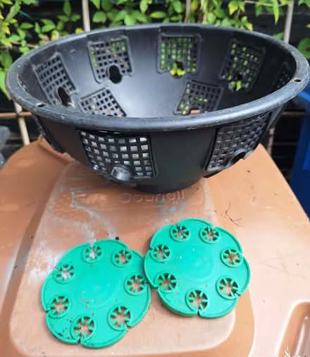 Photo of free Garden items (Glenrothes KY6) #3