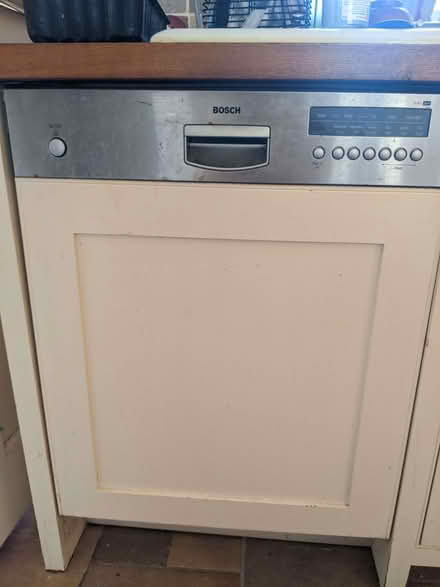 Photo of free Dishwasher NOT WORKING for repair or parts (Old Woking GU22) #2