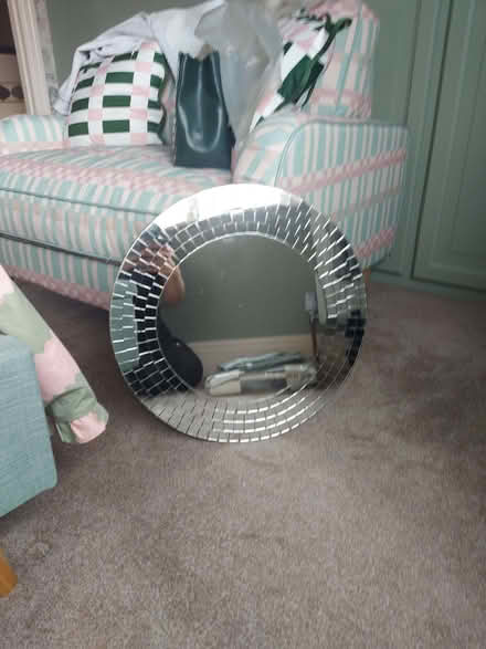 Photo of free Mirror (Grangefield Road Industrial Estate LS28) #2