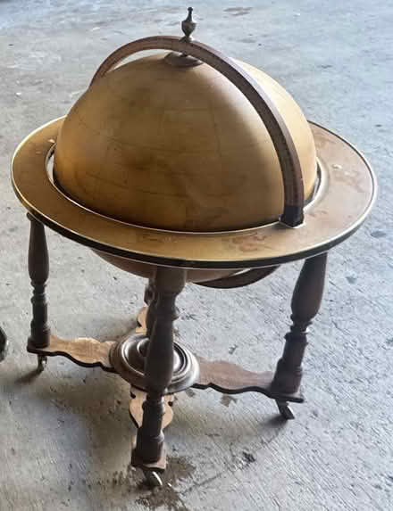Photo of free Globe Bar Cabinet Rolling Wine Cart (Mass Court Apartments) #1