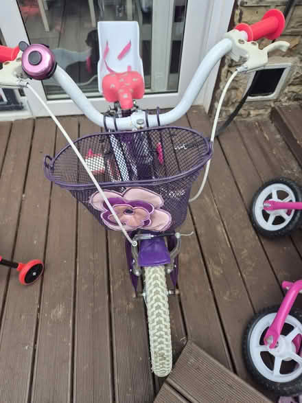 Photo of free girls bike (HD6 brighouse) #1